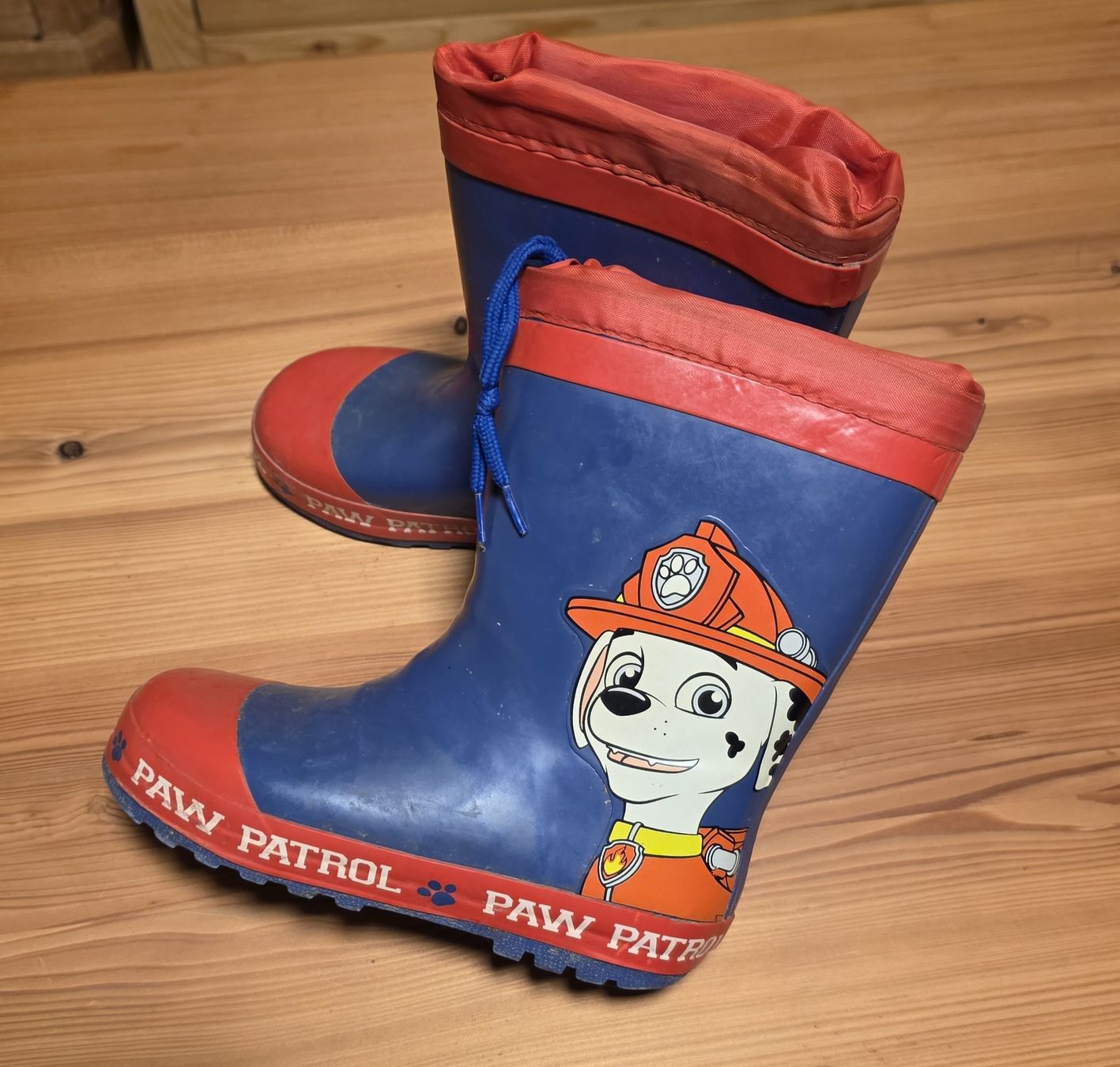 Scarpe per ragazzi: Paw Patrol-Gummistiefel Grösse 30 – Usato da Detligen venduto da ras_7ksp