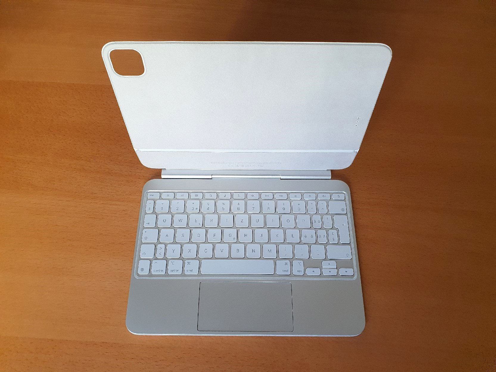 Apple Tastiere: Apple Magic Keyboard iPad Pro 11" M4 – Nuovo e nell'imballaggio originale da Rheinfelden venduto da Astoria91 1