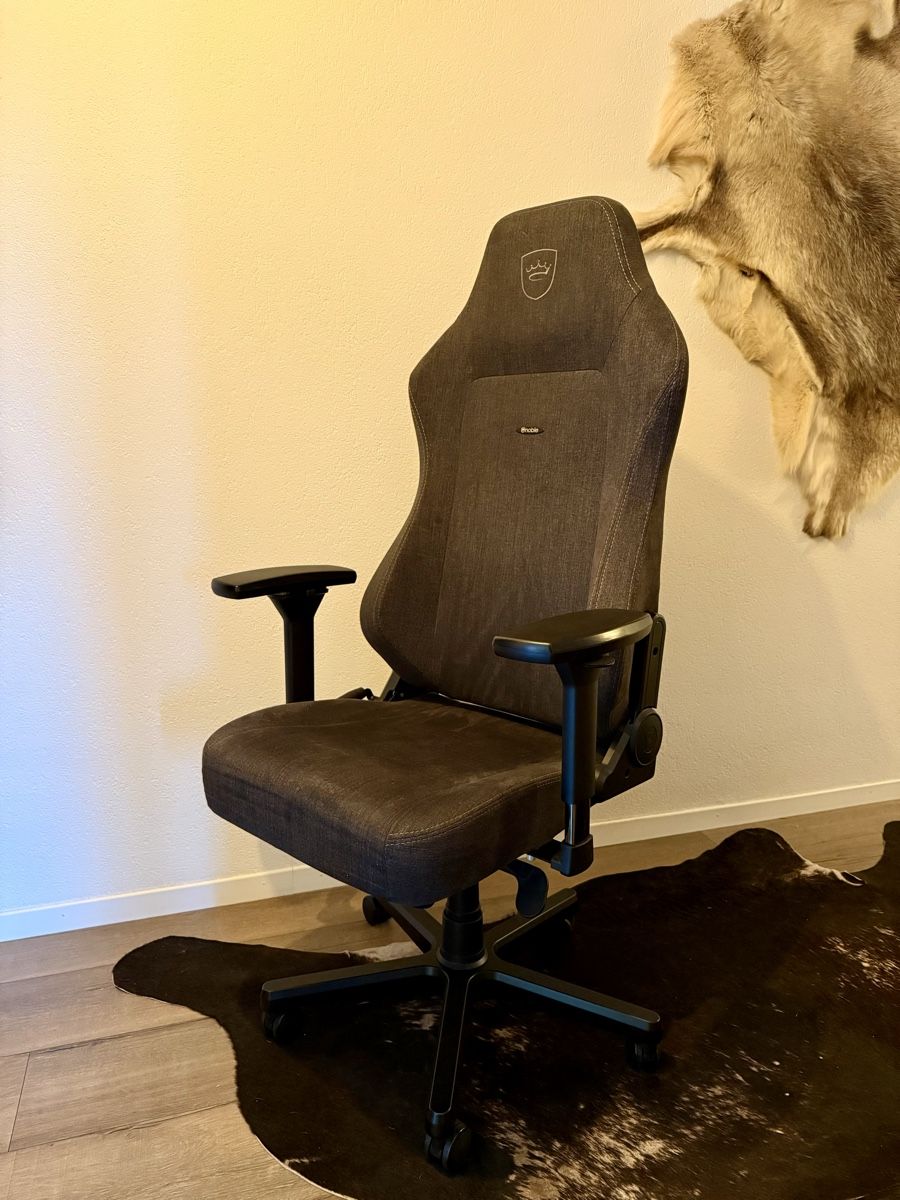 Noblechairs Sedie: noblechairs Hero Tx – Usato da Hünenberg See venduto da MATUN 2