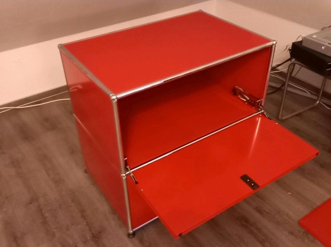 Cassettiere: USM Komode (Preis VB) – Usato da Zürich venduto da LUXUS2020 1