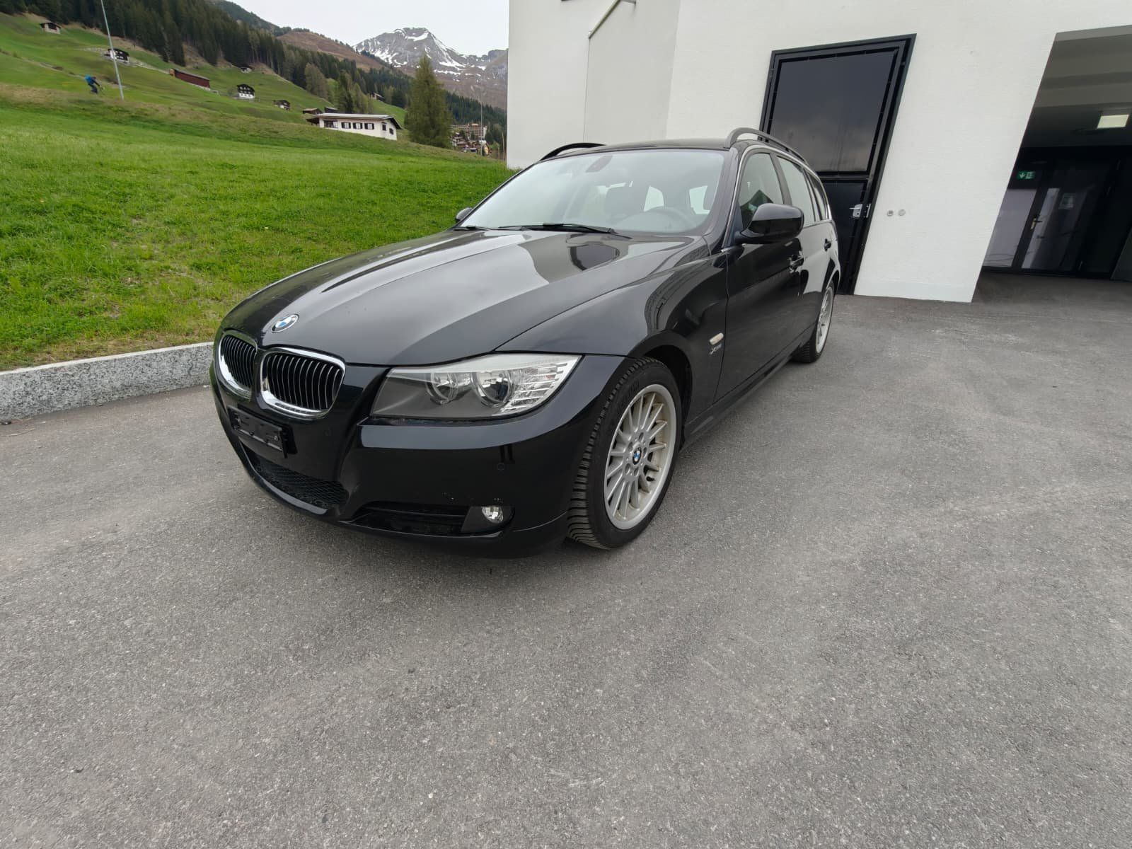 BMW Automobili: BMW 325i xdrive – Usato da Davos Wiesen venduto da Joelgadmer