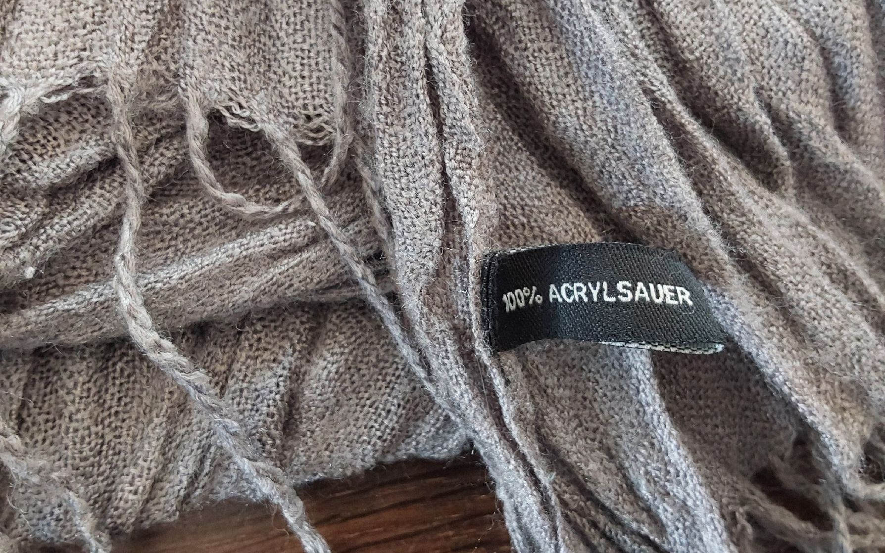 Foulards, Tücher & Schals: Schal grau – Gebraucht aus Köniz von scopello12 3
