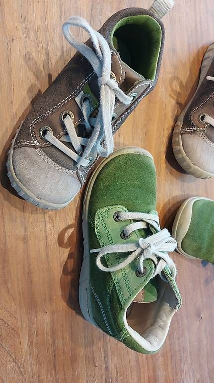 Scarpe per ragazzi: Ecco Schuhe Gr. 26 – Usato da Rotkreuz venduto da MASI17 1