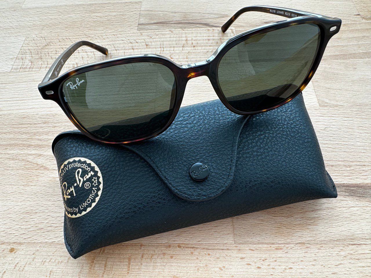 Ray-Ban Occhiali & Lenti: Ray-Ban RB2193 LEONARD, Sonnenbrillen – Usato da Zürich venduto da Qualityloop