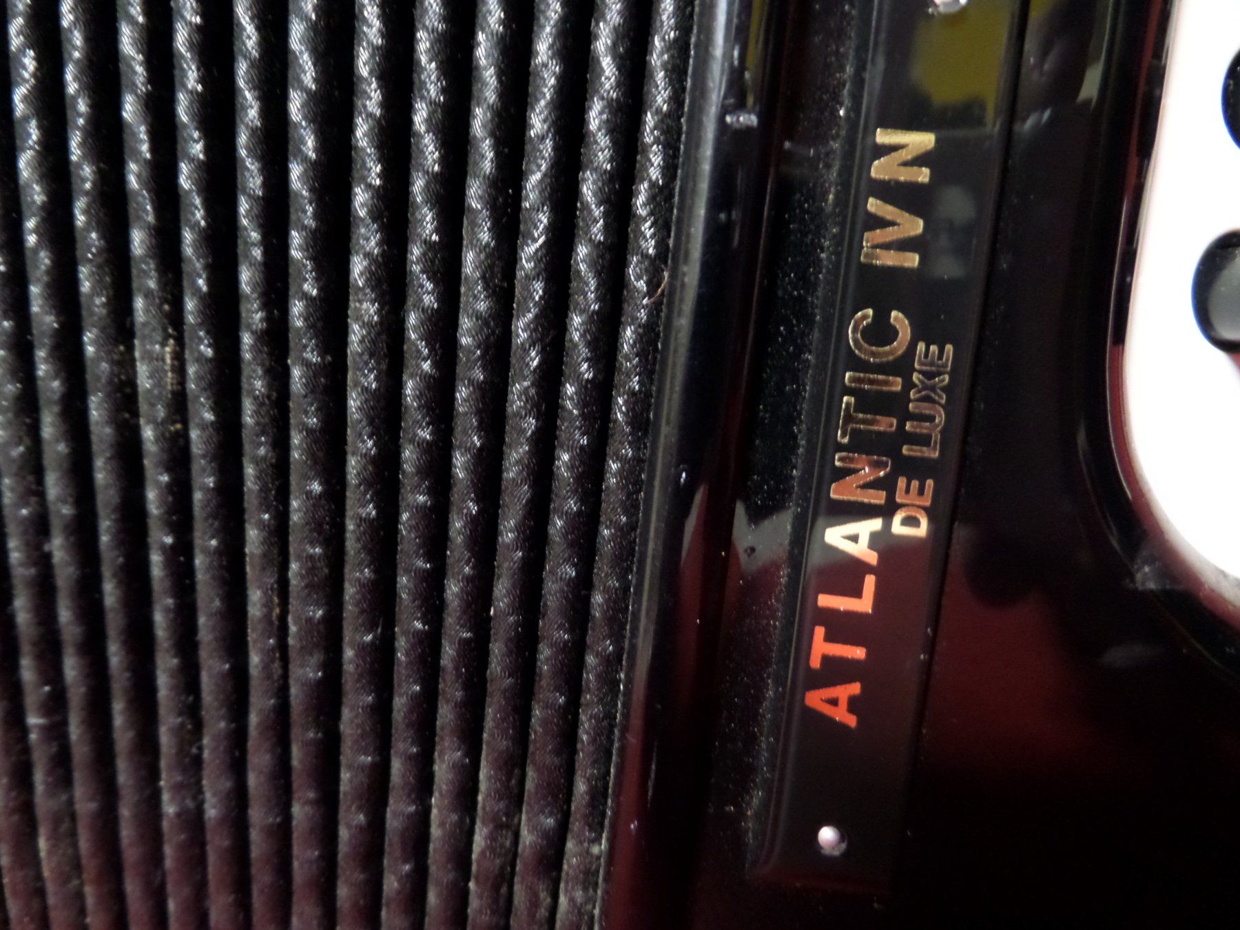Hohner Strumenti musicali: Hohner Atlantic IV De Luxe Akkordeon – Usato da Ormalingen venduto da Marth1 1
