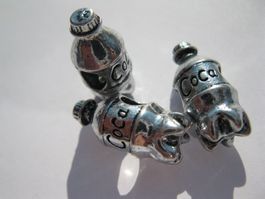 2 Metallperlen, Grosslochperlen, Beads Cola Flasche