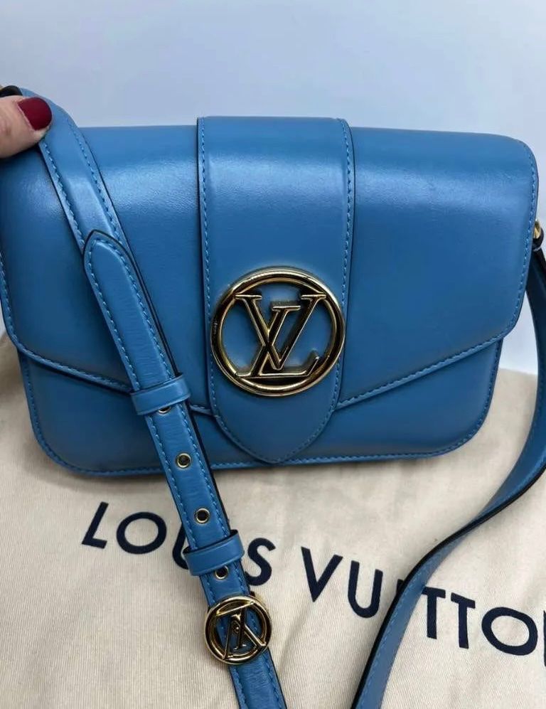 Louis Vuitton Borse da donna: Louis Vuitton PONT 9, blau – Nuovo (secondo la descrizione) da Triesen venduto da dardaleni 1