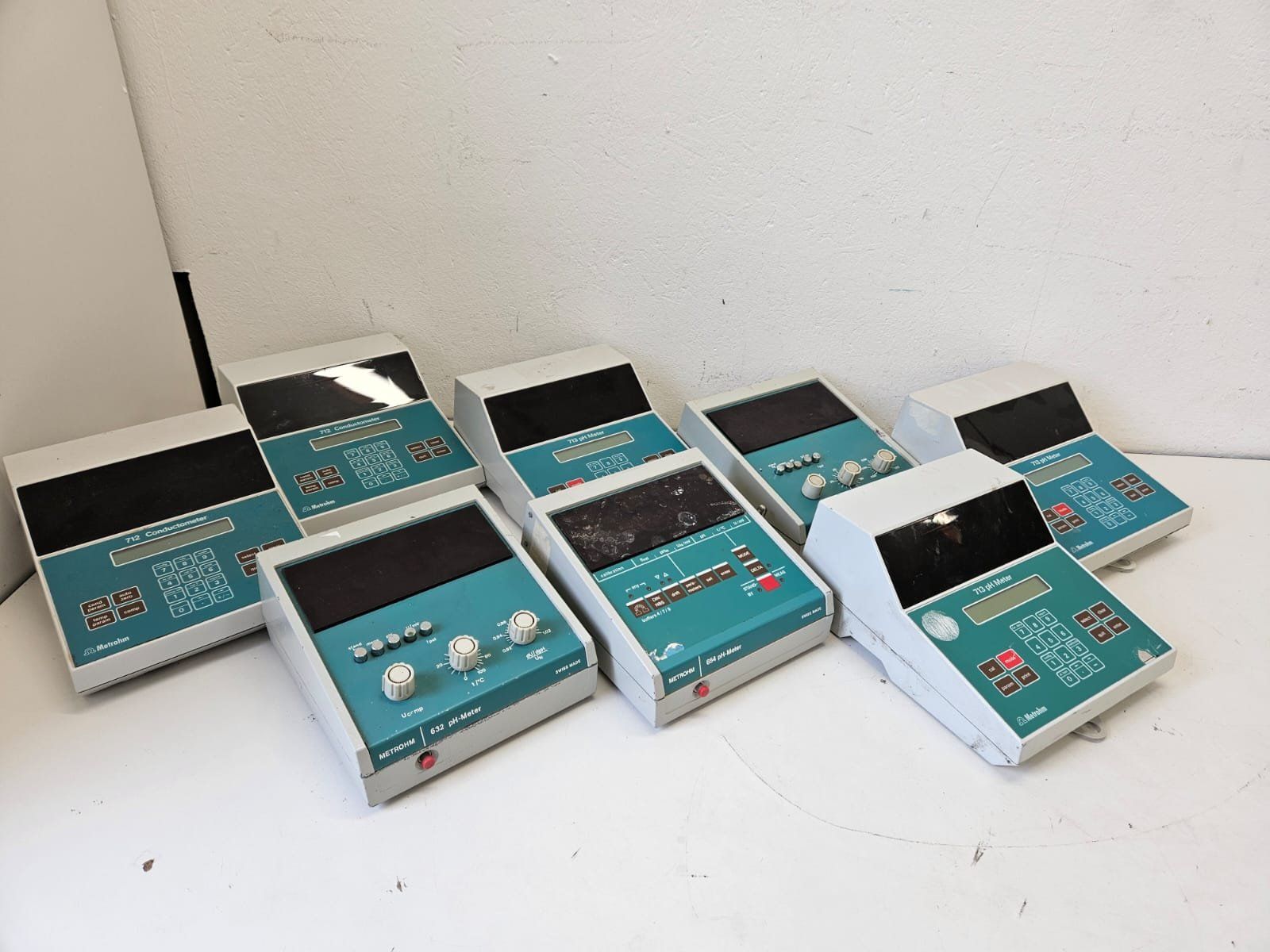 Misurare: Metrohm pH Meter Ersatzteil Set (8 Stück) – Difettoso da Niederdorf venduto da LeptonAG_Labor