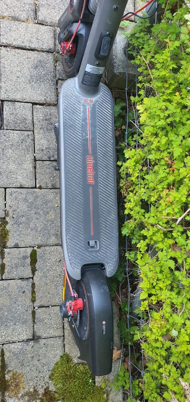 Segway Kickboard: Ninebot Segway F3 Pro D E Scooter – Gebraucht aus Fällanden von akifbbas 4