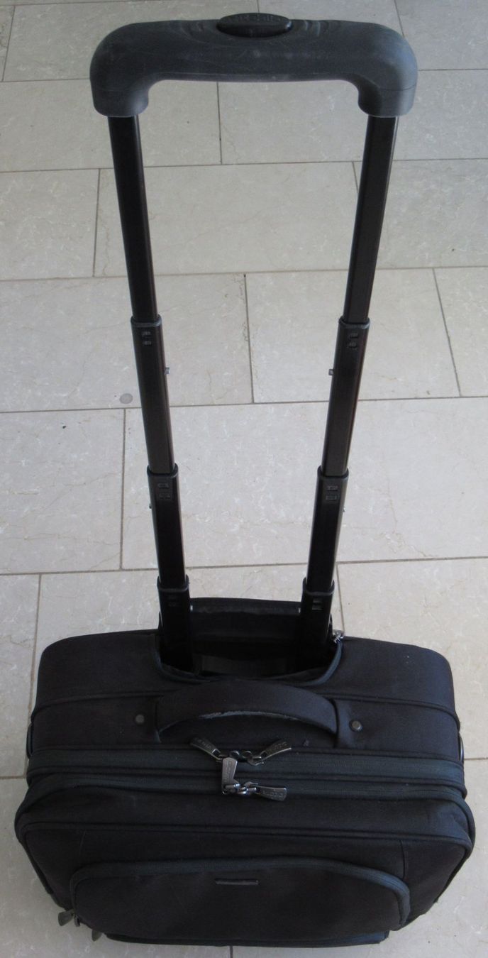 Valigie: original DICOTA ROLLKOFFER Laptoptasche – Usato da Lohn-Ammannsegg venduto da rrrikko 9