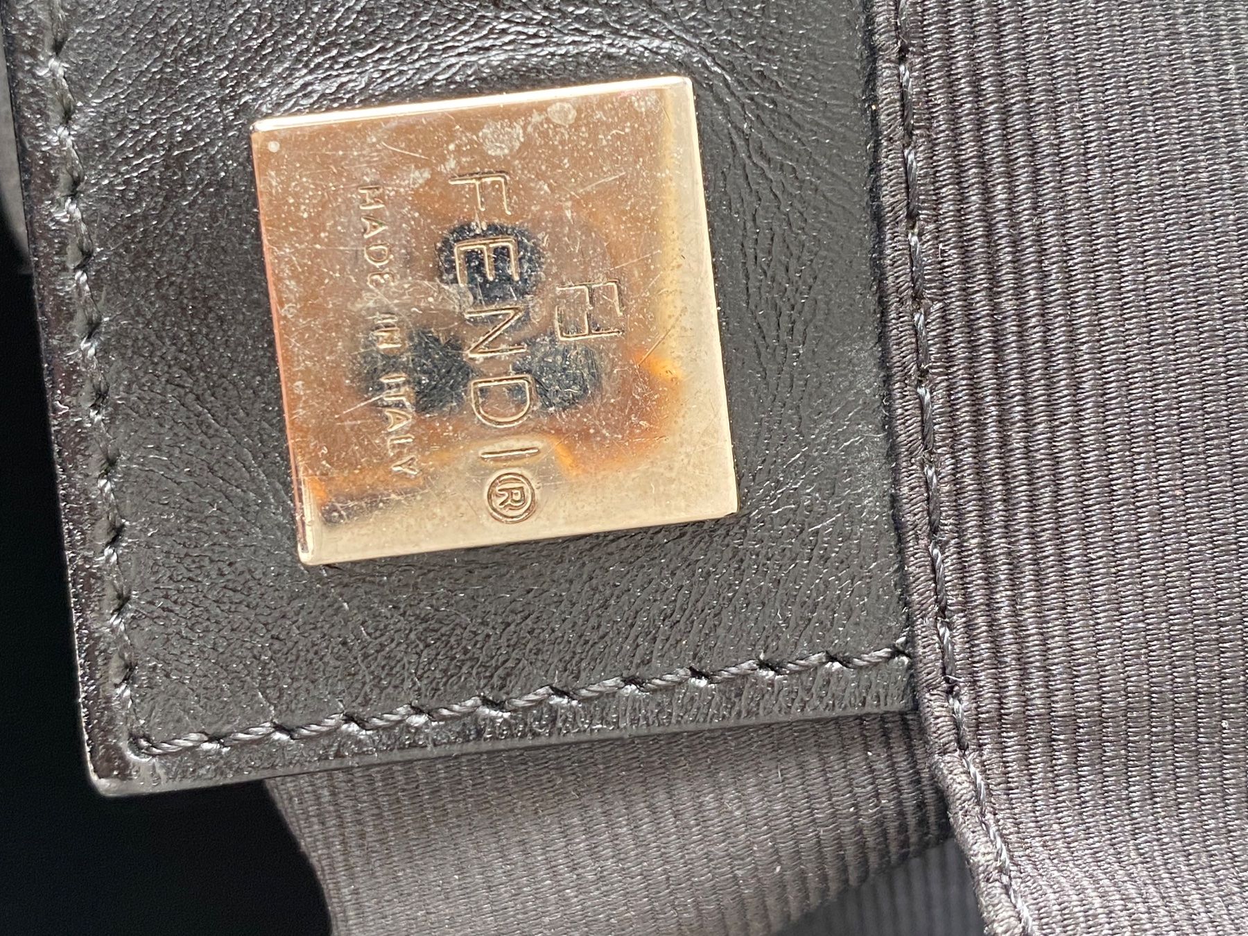 Fendi Borse da donna: Fendi Zucca Schwarz Vintage Beuteltasche – Usato da niederbipp venduto da Esbenz 9