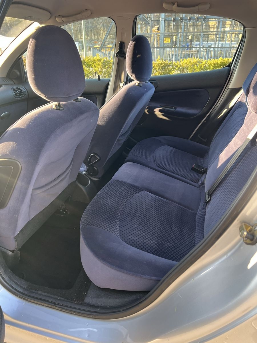 Peugeot Autos: Peugeot 206 Automat | 60’000 km | 1. Hand | AB MFK 07.05.26 – Gebraucht aus Liestal von EL_RA94 8