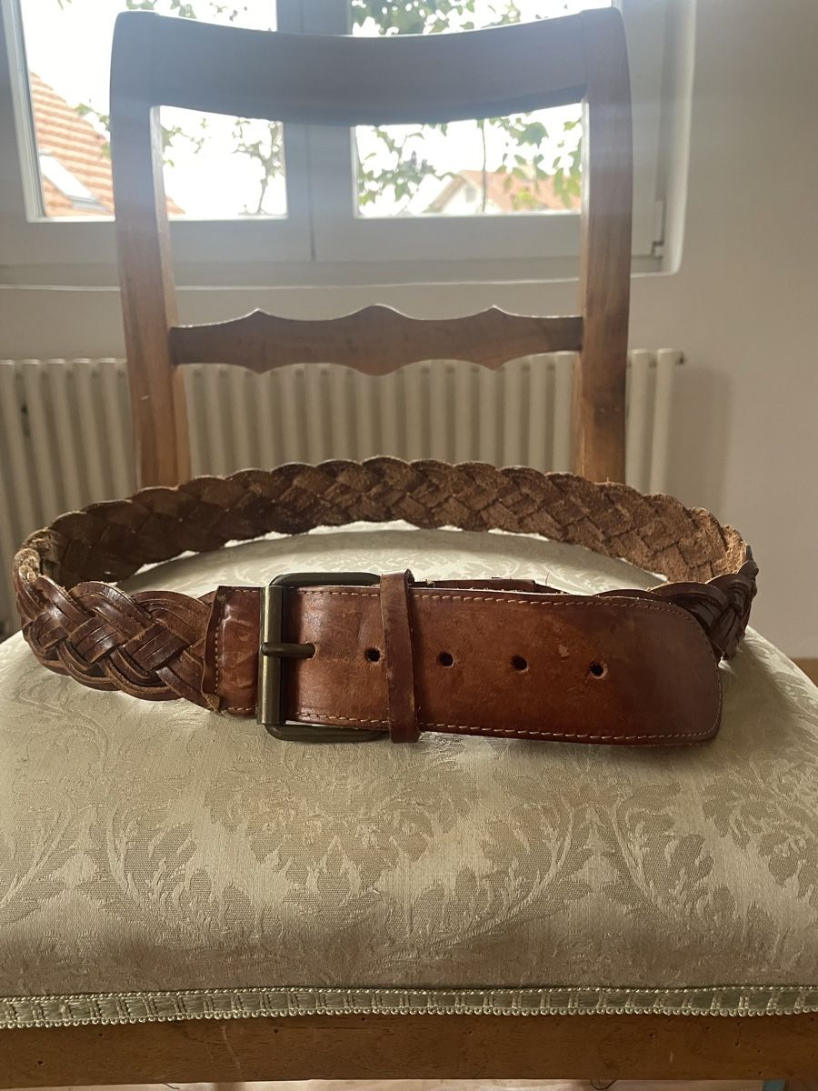 Gürtel: Leder Damengürtel – Gebraucht aus Nuglar von bibabone