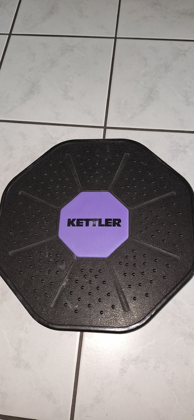 Kettler Hometrainer: Balanceplatte Kettler – Usato da Schwyz venduto da cla_8w6t