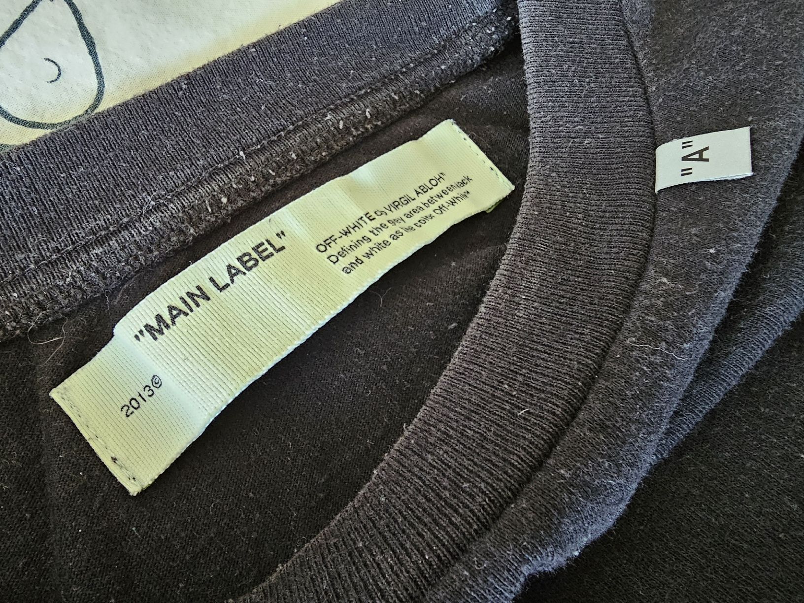 Off-White T-shirt: OFF-WHITE T-Shirt – Nuovo (secondo la descrizione) da Emmenbrücke venduto da The.Vision 4