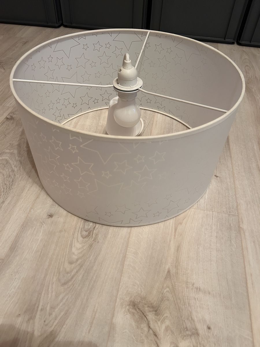 Lampadari & plafoniere: 2x Hänge-Kinderlampen weiss mit Sterne – Usato da Lachen SZ venduto da Tuco23 4