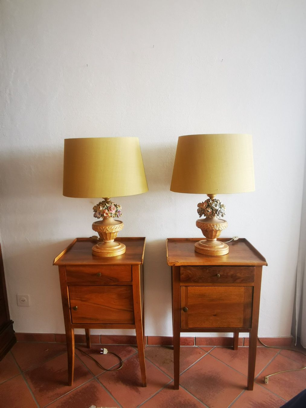 Lampade: 2 Lampen Provenienz Florenz – Usato da Dübendorf venduto da aschiduebendorf 3