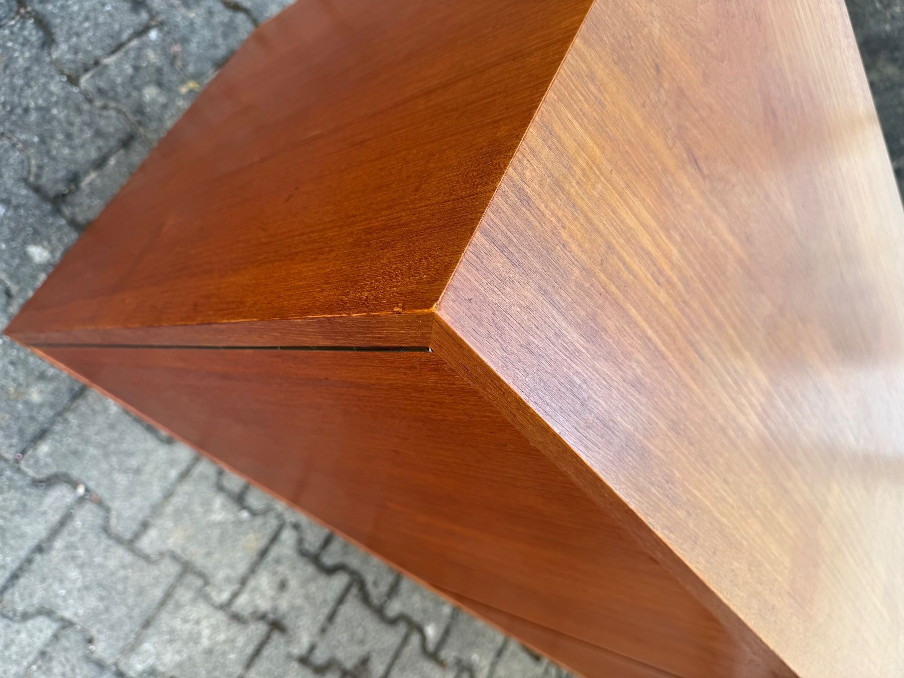 Cassettiere: Sideboard // Mid Cenutry – Usato da Schinznach-Dorf venduto da mix 5