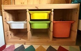 Meuble rangement enfant Ikea Trofast pin naturel + 4 bacs