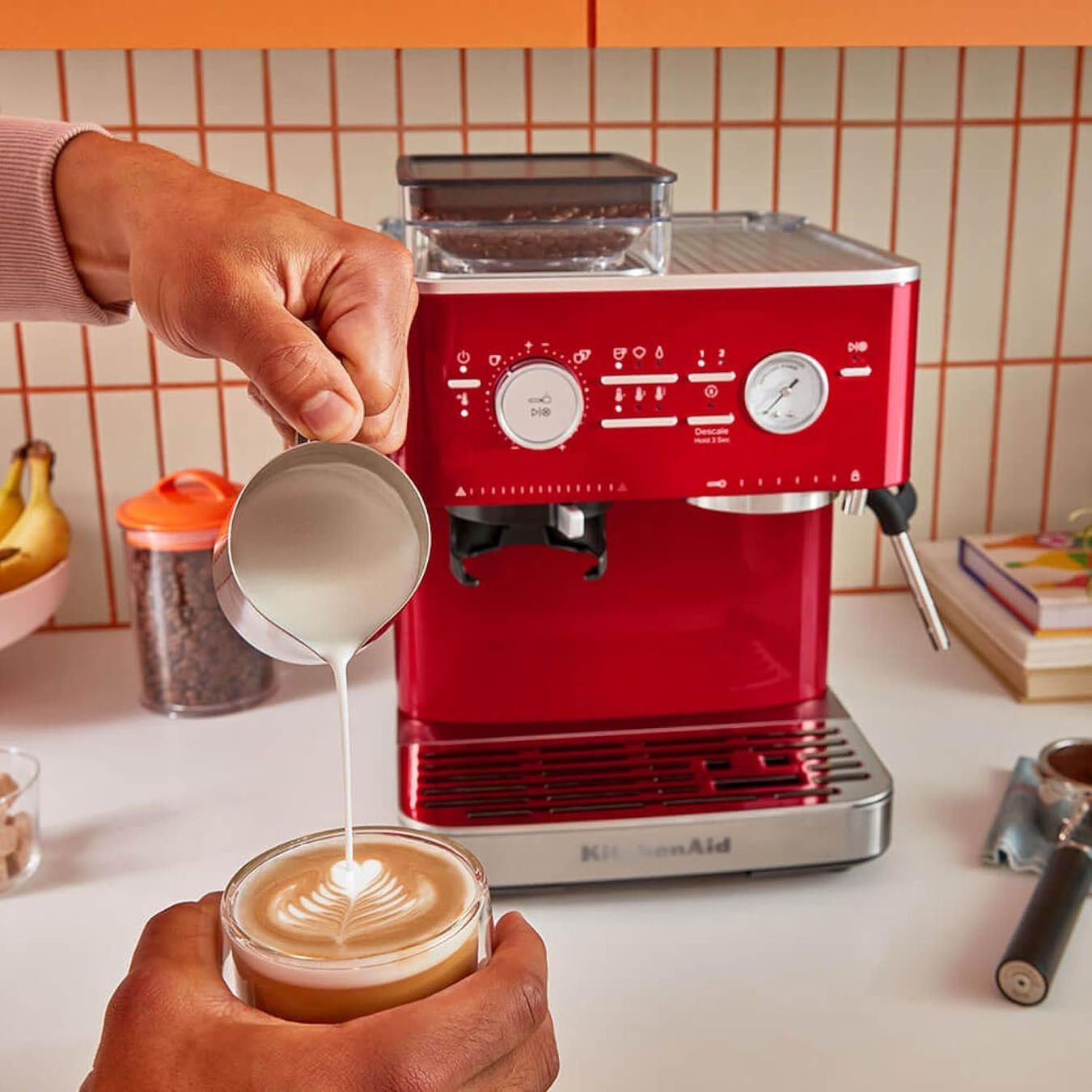 Kitchenaid Macchine per caffè & Macchine per espresso: KitchenAid Halbautomatische Espressomaschine mit Mahlwerk – Nuovo (secondo la descrizione) da Kägiswil venduto da nick333 4