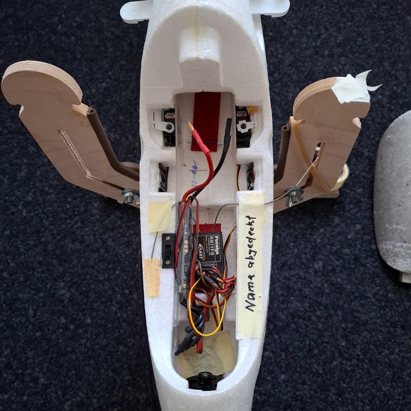 Multiplex RC Kits de montage: Multiplex Cularis – Défectueux à Pfungen par Logo017 5