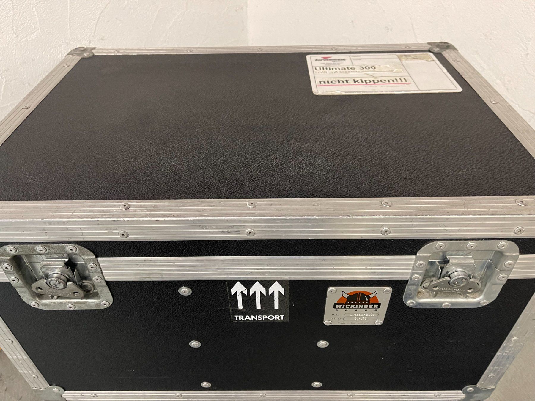 Tutte le macchine: SWEFOG Ultimate300DMX Hazer mit separatem Kompressor – Usato da Zizers venduto da fiduciar 5