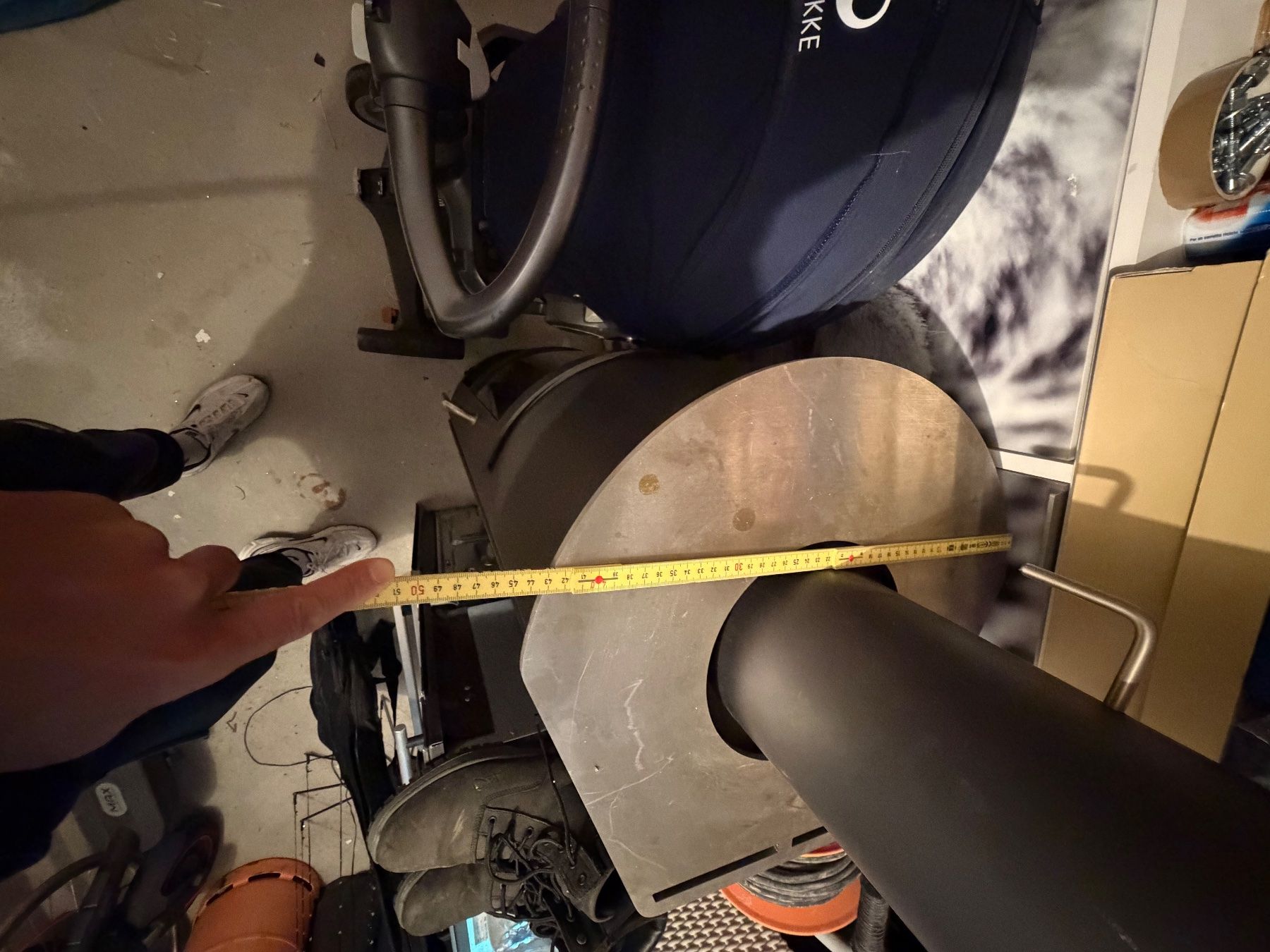 Stufe caminetto: Gebrauchter Holzofen, schwarz – Usato da Zürich venduto da ale_ylv6 8