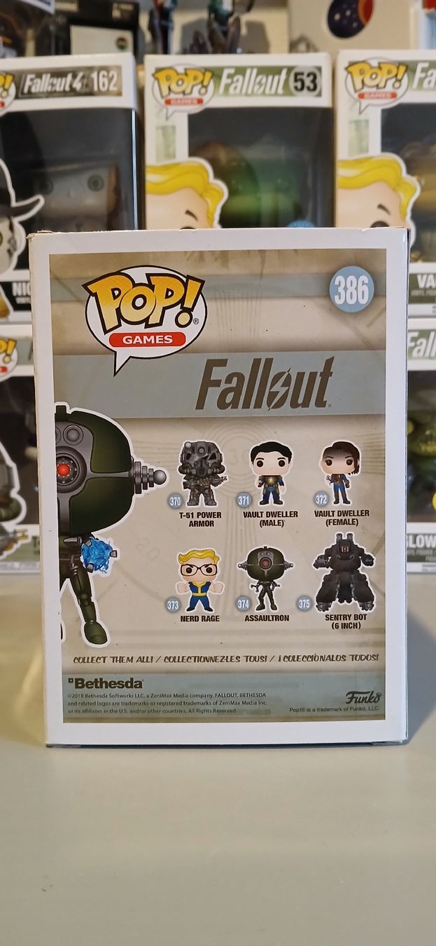 Funko Statuette: Funko Pop Fallout assaultron (fall convention 2018) – Usato da Fribourg venduto da vin_k8mx 2