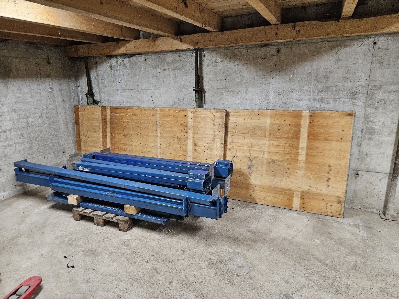 Scaffali: Schwerlastregal / Zwischenboden – Usato da Bichwil venduto da Valkron_8 3