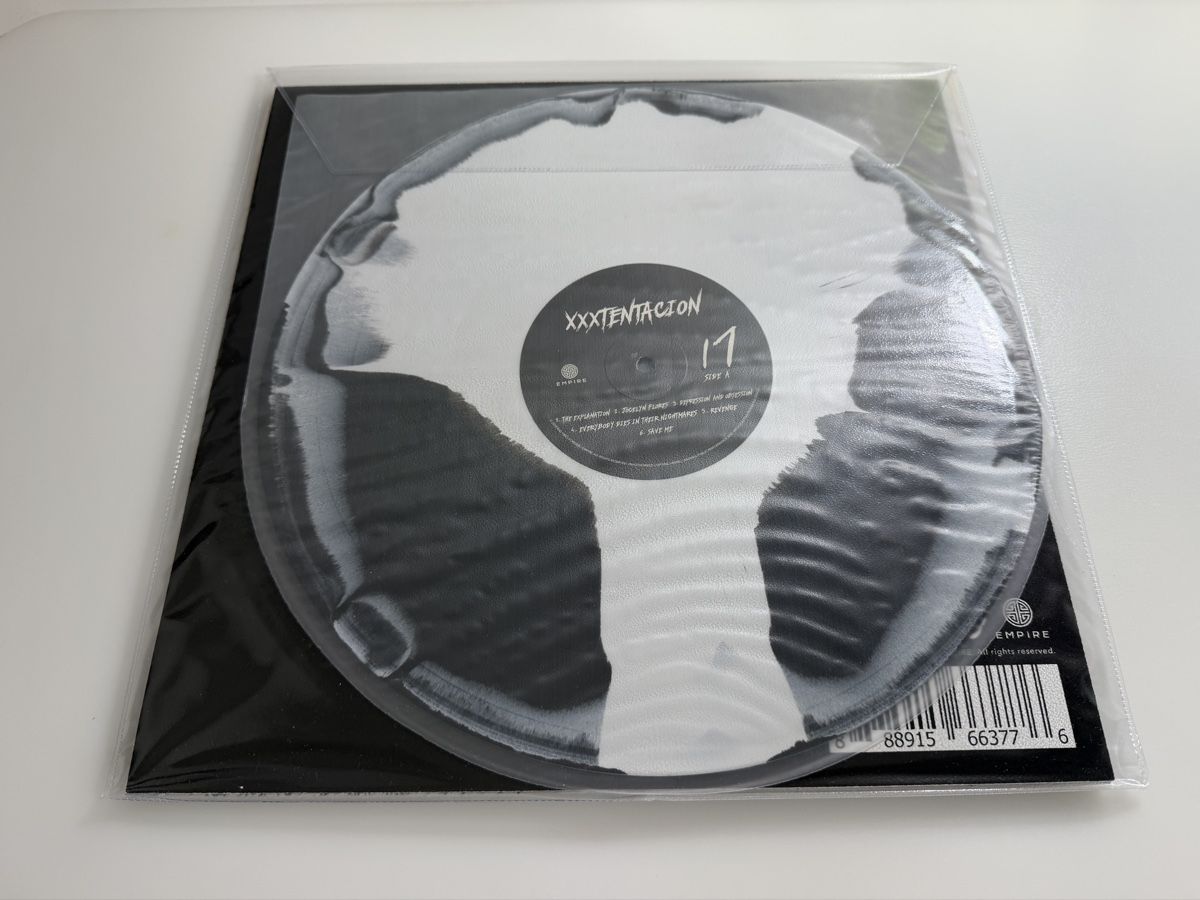 Dischi in vinile: Vinyle XXXTentacion 17 – Nuovo (secondo la descrizione) da Rolle venduto da dan_2607 1