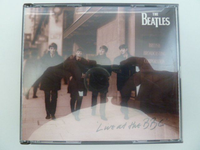 CD: Beatles - Live at the BBC  (2 CD's) – Usato da Au ZH venduto da sikoku