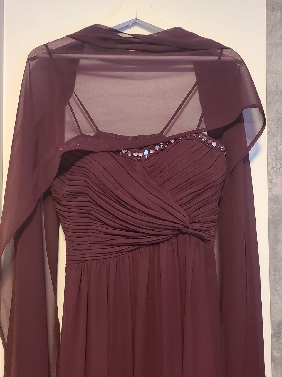 Vestiti: Abendkleid Aubergine Gr. 36 – Usato da Davos Wolfgang venduto da hec_599b
