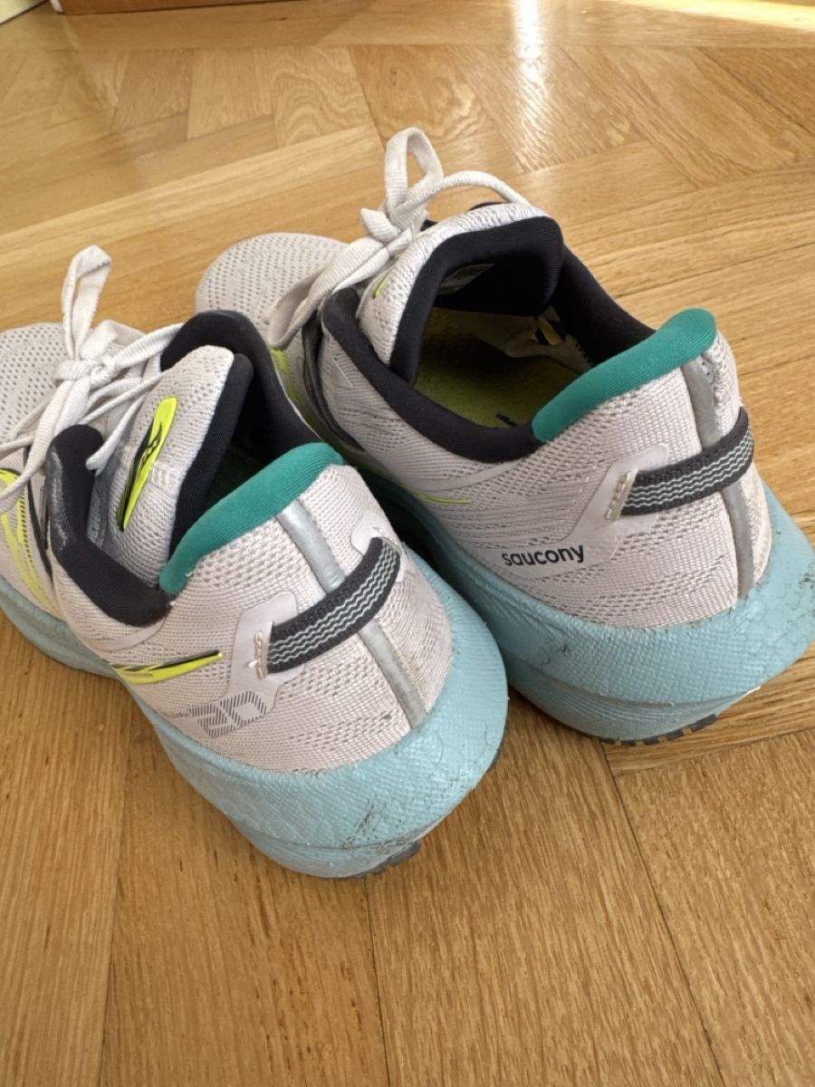 Saucony Scarpe da uomo: Saucony Laufschuhe – Usato da Zürich venduto da gi_ner 1