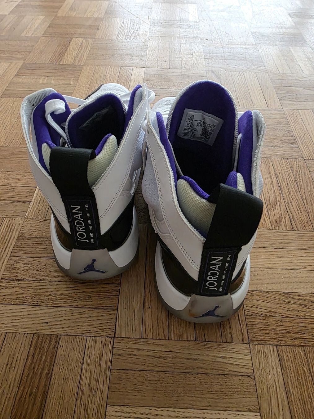 Jordan Scarpe da uomo: jordan two trey – Nuovo (secondo la descrizione) da Neuchâtel venduto da hbenfrh 2