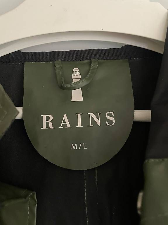 Giacche: Rains Regenjacke M/L – Usato da Luzern venduto da _Luccer 2