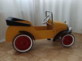 Tretauto Metall gelb schwarz Vintage Stil