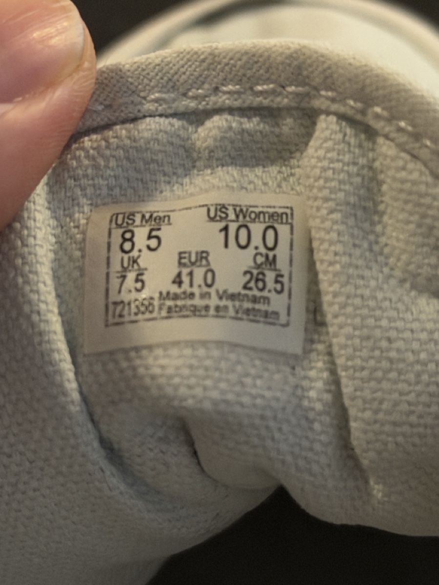 Vans Scarpe da uomo: Vans Old Skool sneakers Grösse 41 – Usato da herisau venduto da Khan-1971 2