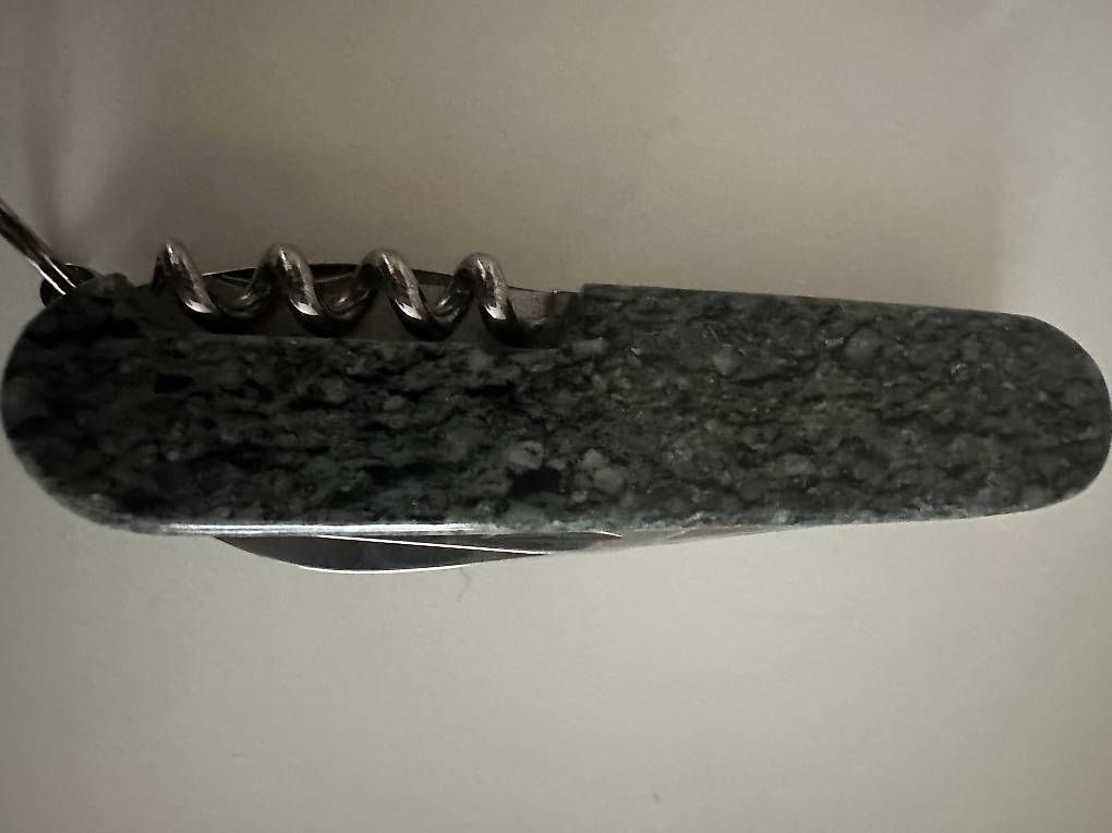 Coltelli tascabile: Victorinox Messer Granit  – Usato da Bern venduto da Ginotto.1953