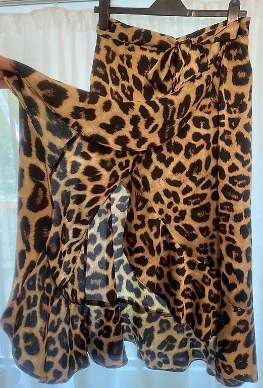 Röcke: Wickelrock Leopard Gr. 38, Sommerrock – Gebraucht aus Thun von anoeni 1