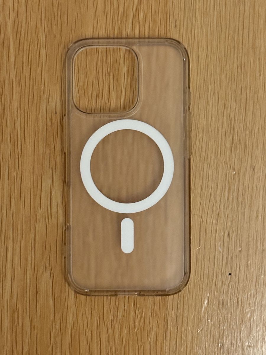 Spigen Cover & Protezioni schermo: Spigen iPhone 16pro MagFit Hülle transparent – Usato da Herisau venduto da Playoff25