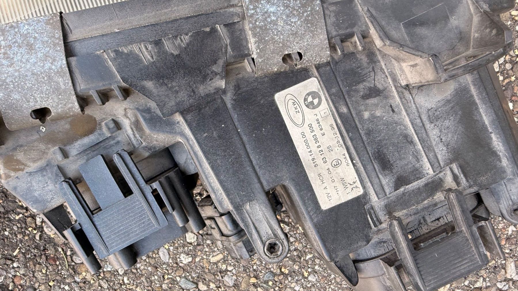 BMW Fari: BMW E36  Scheinwerfer ZKW – Usato da Jonen venduto da BMWE369 8