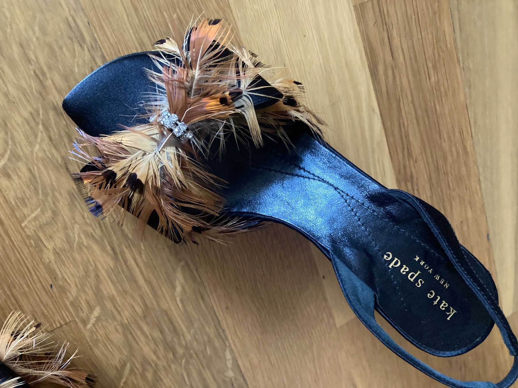 Kate Spade Scarpe da donna: Kate Spade Sandals with Feathers,  36 – Usato da Luzern venduto da AM2nd 7