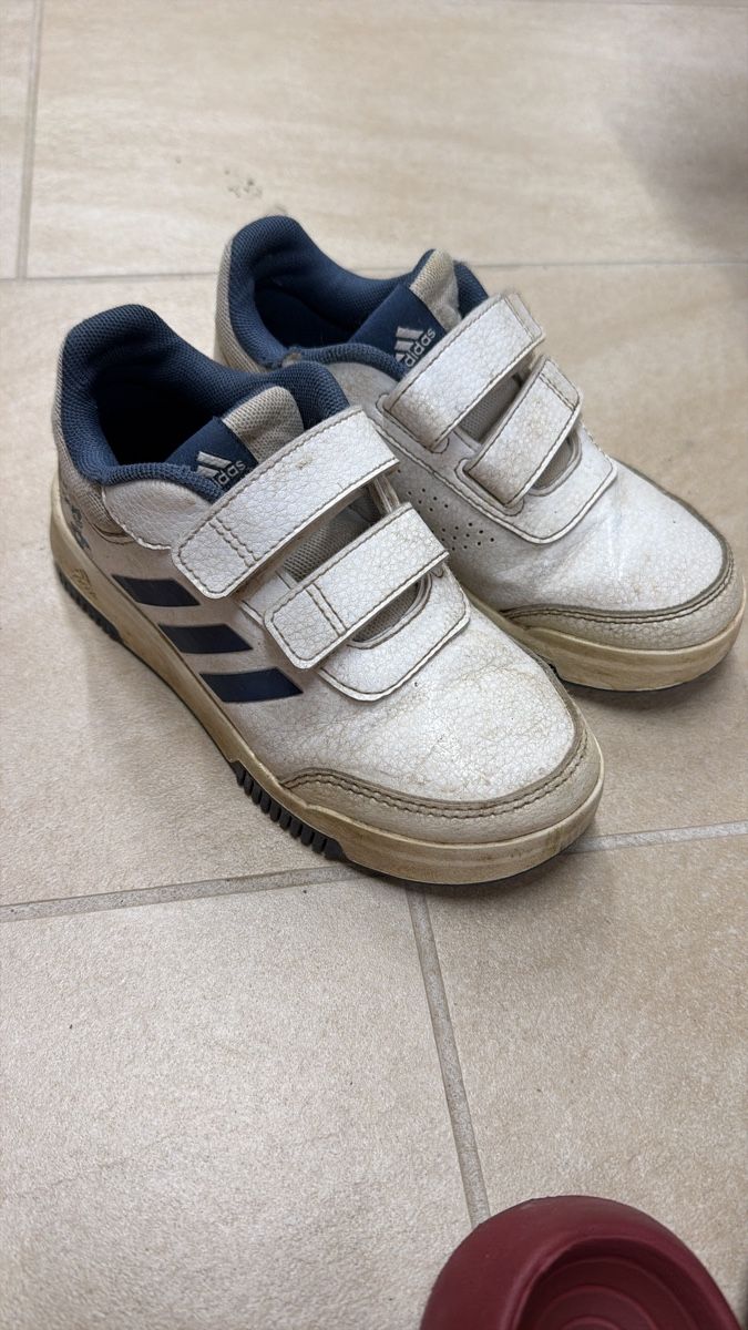 Scarpe per ragazzi: Bundle Shoes 30-32 – Usato da Stallikon venduto da RTagel 1