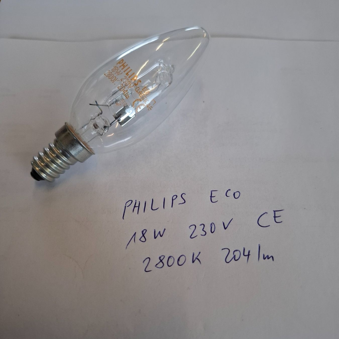 Philips Lampade: Philips Eco Classic LED Lampe, 18W, E14 - Neuwertig! – Usato da Adligenswil venduto da Exnovo