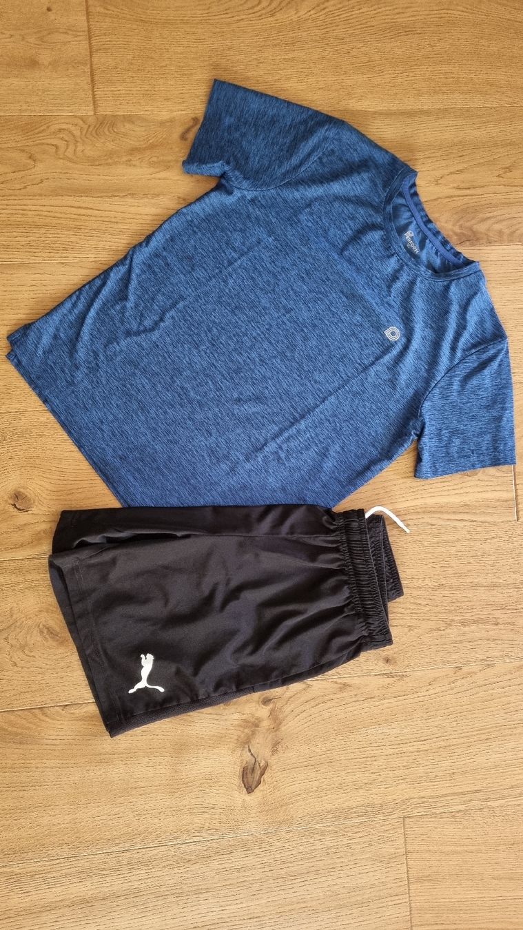 Puma Kleiderpakete: Shirt und Hose – Gebraucht aus Oberglatt ZH von Mueller4000 1