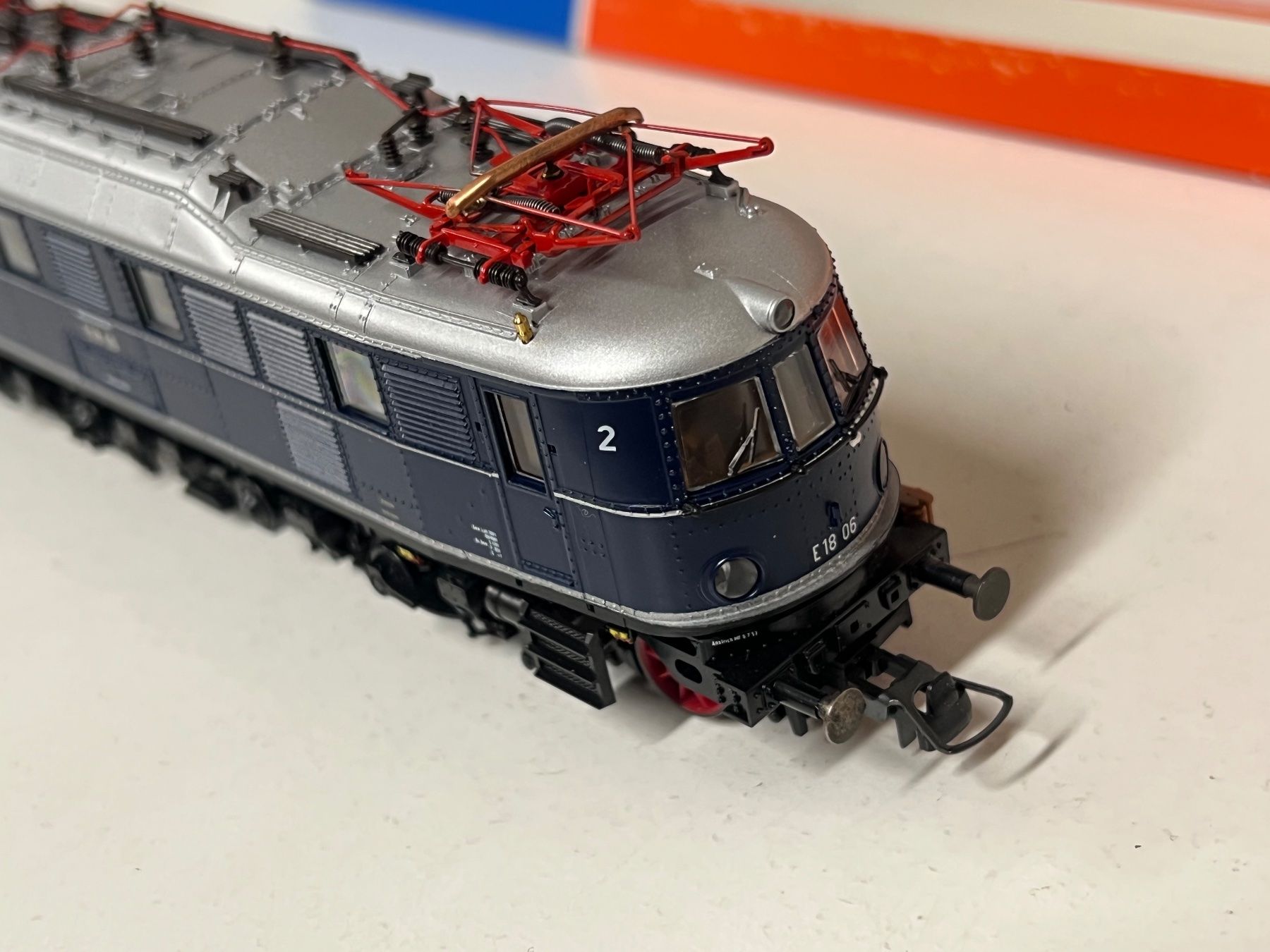 Roco Modellini di ferrovie: Roco  43886 DB E 18 06 AC Analog H0 – Usato da Geroldswil venduto da TopTrain54 4
