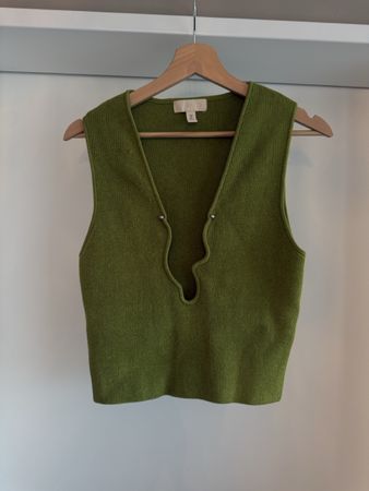 H&M  knitted vest top green deep neck size S