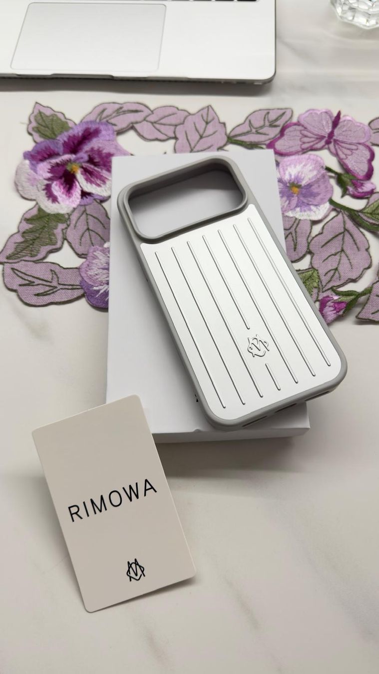 Cover & Protezioni schermo: RIMOWA Style iPhone 17 Pro Max Hülle - Neu – Nuovo e nell'imballaggio originale da Emmenbrücke venduto da igo_9ml2 2