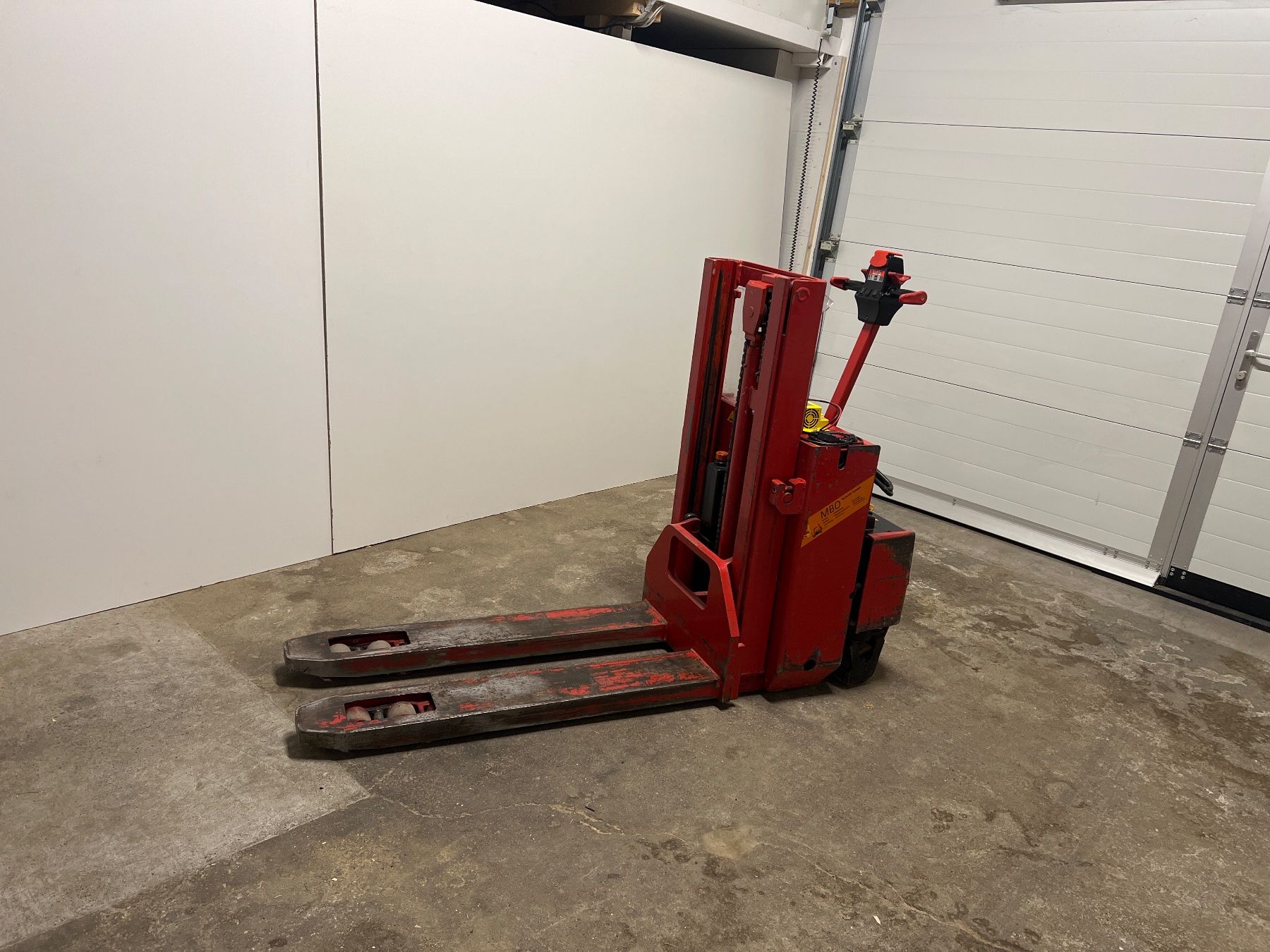 Carrelli elevatori e a forche: Deichselstapler Ameise – Usato da Wängi venduto da Hug-9545