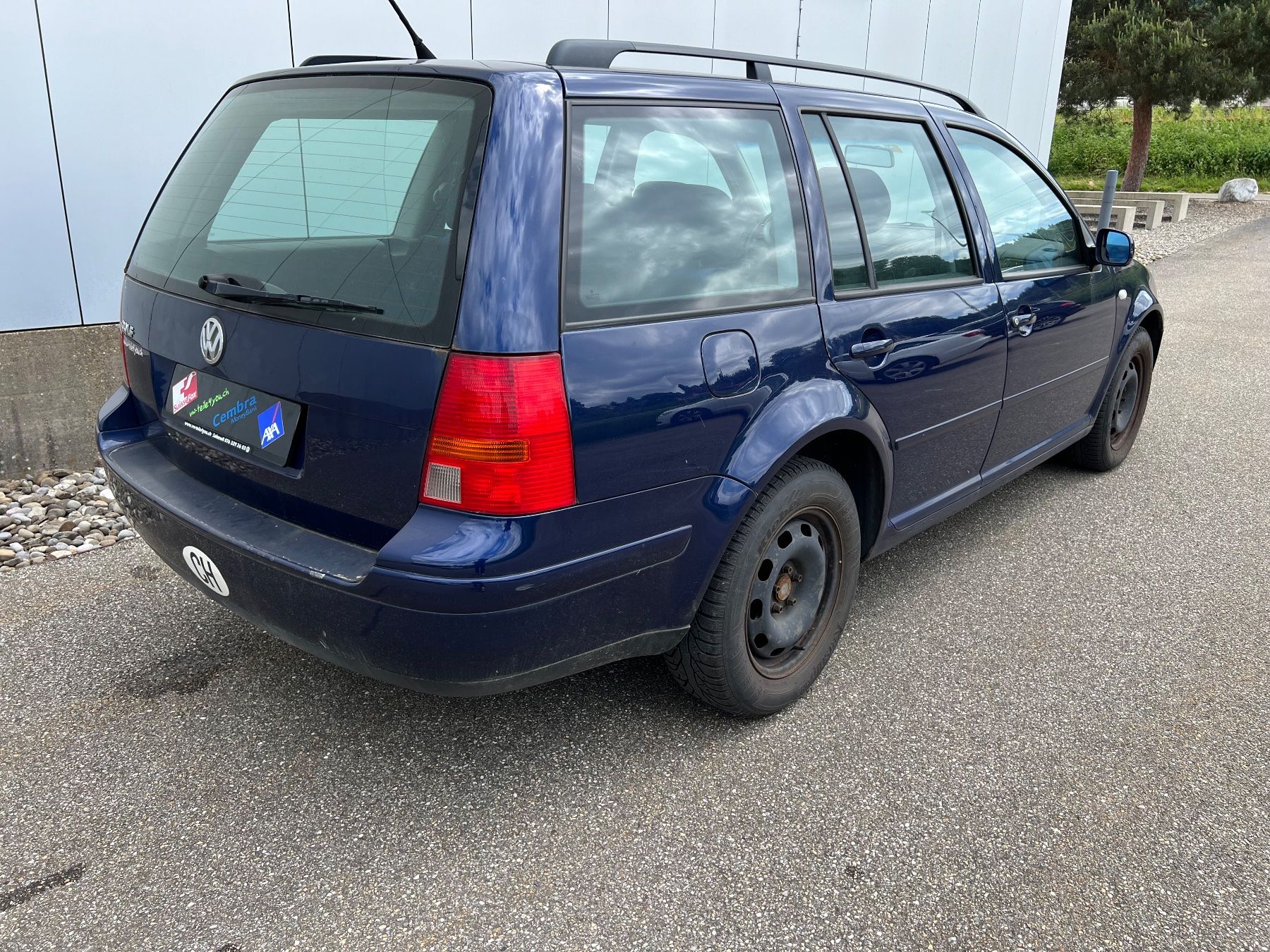 VW Automobili: VW Golf 4 1,6l 16V Kombi – Difettoso da Safenwil venduto da vw-teile 2